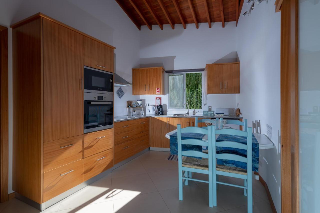 فيلا Casa Da Ribeira Dos Moinhos هيبيرا غْريندي المظهر الخارجي الصورة